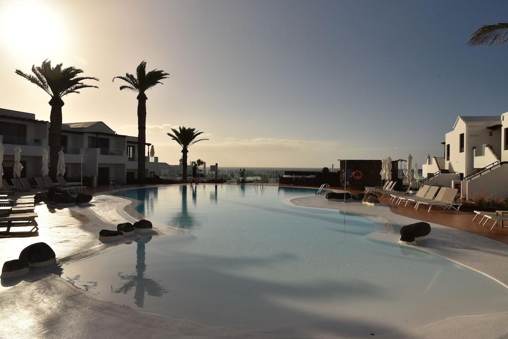 R2 Bahia Kontiki Aparthotel Puerto del Carmen  Exterior photo
